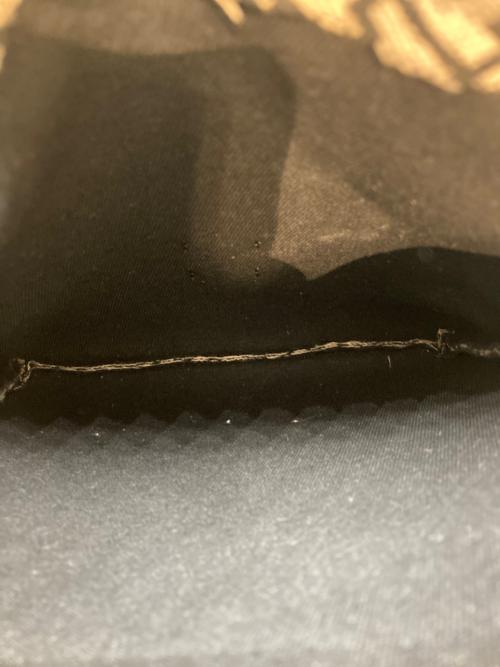 IACUCCI（イアクッチ）IACUCCI (イアクッチ) モノグランマ ポーチ ベージュ サイズ:表記なしの古着・服飾アイテム