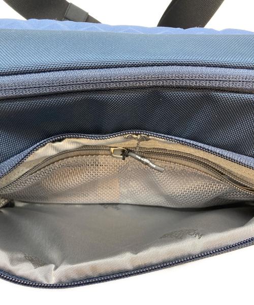 THE NORTH FACE（ザ ノース フェイス）THE NORTH FACE (ザ ノース フェイス) BASALT LUMBAR 4L ネイビーの古着・服飾アイテム