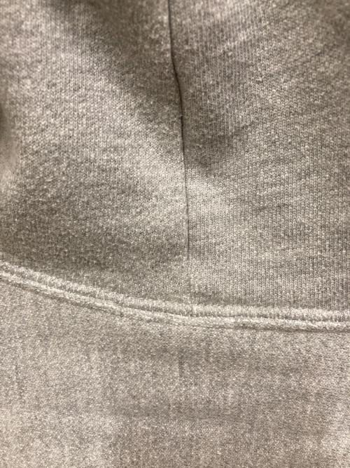 Champion（チャンピオン）Champion (チャンピオン) パーカー グレー サイズ:SIZE XLの古着・服飾アイテム