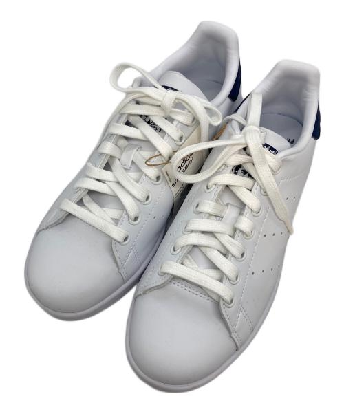 adidas（アディダス）adidas (アディダス) STAN SMITH FWHT ホワイト×ネイビー サイズ:SIZE 23.5cmの古着・服飾アイテム