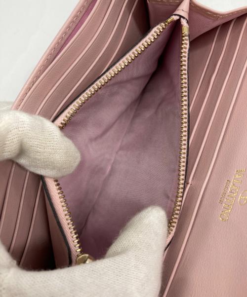 VALENTINO（ヴァレンティノ）VALENTINO (ヴァレンティノ) ガラヴァーニ ロックスタッズ ピンクの古着・服飾アイテム