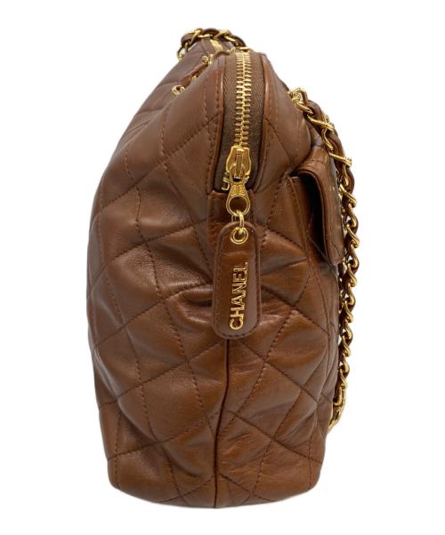 CHANEL（シャネル）CHANEL (シャネル) マトラッセキャビアスキンショルダーバッグ ブラウンの古着・服飾アイテム