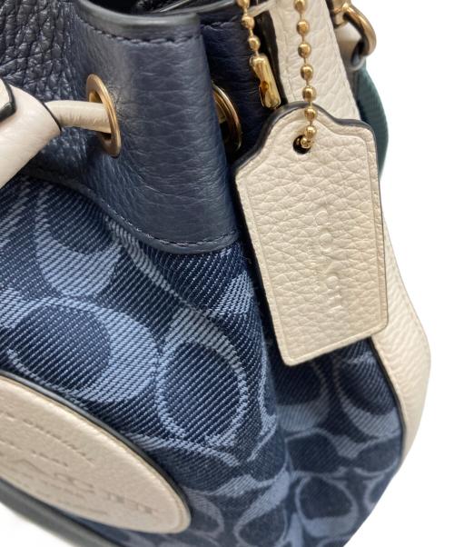 COACH（コーチ）COACH (コーチ) デンプシー ドローストリング バケット バッグ シグネチャー デニム ネイビー サイズ:表記なしの古着・服飾アイテム