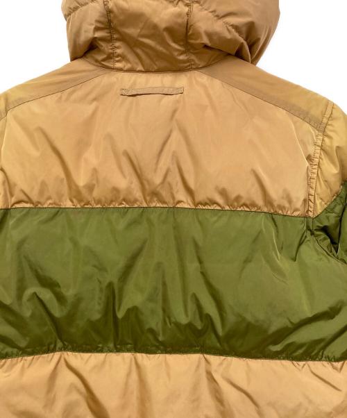 PRADA（プラダ）PRADA (プラダ) ダウンジャケット カーキ×ベージュ サイズ:-の古着・服飾アイテム