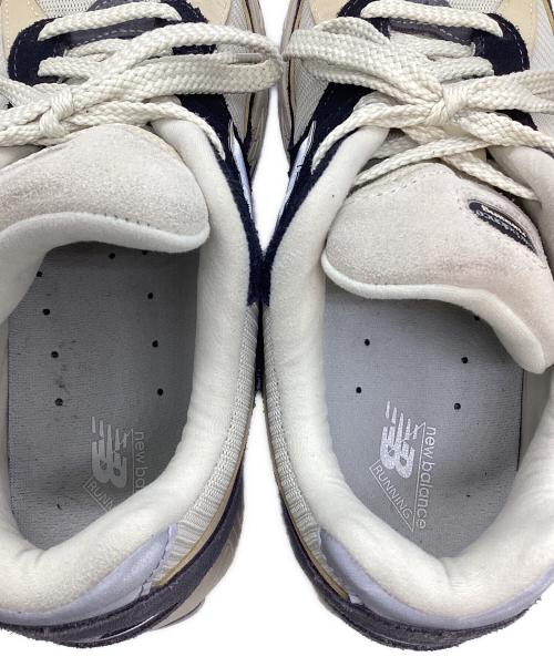 NEW BALANCE（ニューバランス）NEW BALANCE (ニューバランス) スニーカー ベージュ サイズ:SIZE 26cmの古着・服飾アイテム