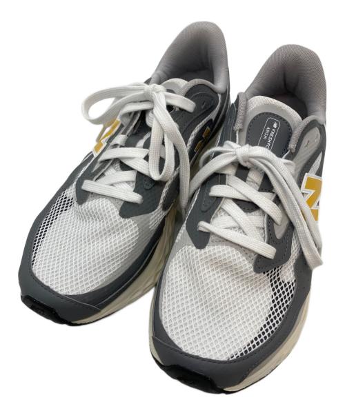 NEW BALANCE（ニューバランス）NEW BALANCE (ニューバランス) MARISTR4 ホワイト×グレー サイズ:SIZE 27.5cmの古着・服飾アイテム