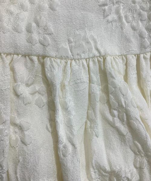 OHGA（オオガ）OHGA (オオガ) ジャガードペプラムギャザーブラウス アイボリー サイズ:SIZE Freeの古着・服飾アイテム