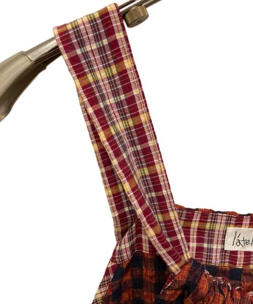 l'atelier du savon（アトリエドゥサボン）l'atelier du savon (アトリエドゥサボン) エプロンパッチワークワンピース レッド サイズ:SIZE Freeの古着・服飾アイテム