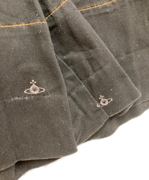 Vivienne Westwood RED LABEL（ヴィヴィアンウエストウッドレッドレーベル）Vivienne Westwood RED LABEL (ヴィヴィアンウエストウッドレッドレーベル) オーブ刺繍パターンハーフパンツ ブラック サイズ:1の古着・服飾アイテム