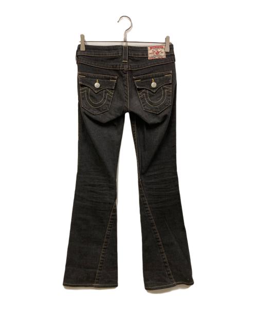 TRUE RELIGION（トゥルー レリジョン）TRUE RELIGION (トゥルー レリジョン) ＲＡＩＮＢＯＷ ＪＯＥＹ フレアデニム インディゴ サイズ:SIZE 61cm (W24)の古着・服飾アイテム
