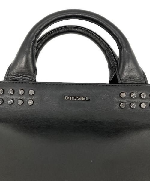DIESEL（ディーゼル）DIESEL (ディーゼル) スタッズ2WAYショルダーバッグ ブラックの古着・服飾アイテム