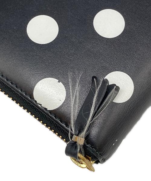 COMME des GARCONS（コムデギャルソン）COMME des GARCONS (コムデギャルソン) ポルカドット ラウンドジップ ロングウォレット ブラックの古着・服飾アイテム