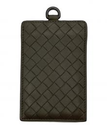 BOTTEGA VENETA（ボッテガベネタ）の古着「イントレチャートパスケース」｜グレー