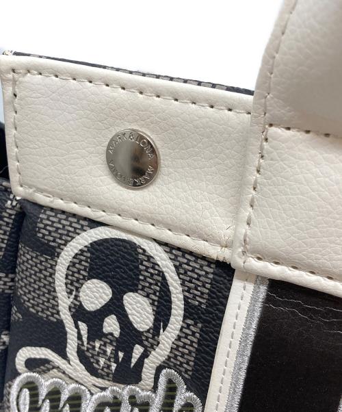 MARK&LONA（マークアンドロナ）MARK&LONA (マークアンドロナ) スカルハンドバッグ ホワイト×ブラックの古着・服飾アイテム