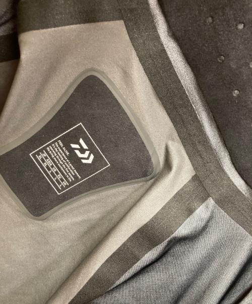 DAIWA（ダイワ）DAIWA (ダイワ) ポーラテック ネオシェル ハイブリッドレインジャケット ネイビー×ブラック サイズ:Xlの古着・服飾アイテム