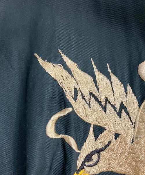 東洋エンタープライズ（トウヨウエンタープライズ）東洋エンタープライズ (トウヨウエンタープライズ) SOUVENIR JACKET WHITE EAGLE×GOLD DRAGON  ブラック サイズ:SIZE Lの古着・服飾アイテム
