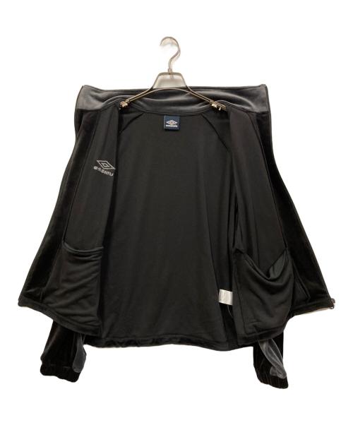 UMBRO（アンブロ）UMBRO (アンブロ) FREAK'S STORE (フリークストア) 別注 Velour Track Jacket ブラック サイズ:SIZE Mの古着・服飾アイテム