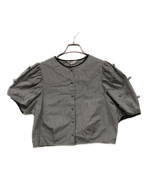 CHILD WOMAN（チャイルドウーマン）CHILD WOMAN (チャイルドウーマン) リボン刺繍ボリューム袖ブラウス ブラック サイズ:SIZE Free 未使用品の古着・服飾アイテム