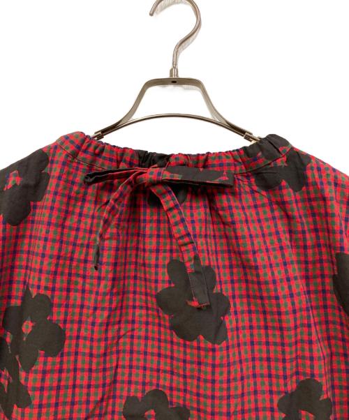 bulle de savon（ビュル デ サボン）bulle de savon (ビュル デ サボン) おおきなはなチェックワンピース レッド サイズ:SIZE Freeの古着・服飾アイテム