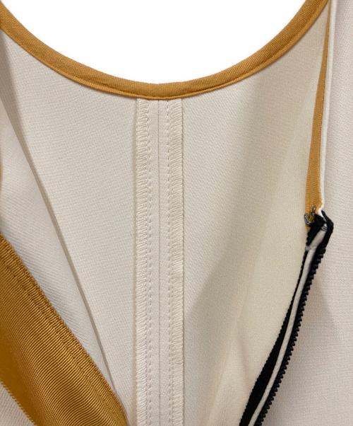 LANVIN en Bleu（ランバンオンブルー）LANVIN en Bleu (ランバンオンブルー) トリプルクロスフレアジャンスカワンピース ベージュ サイズ:SIZE 38の古着・服飾アイテム