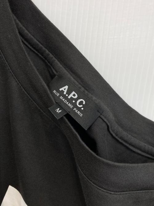 A.P.C.（アーペーセー）A.P.C. (アーペーセー) ロゴプリントTシャツ ブラック サイズ:Mの古着・服飾アイテム