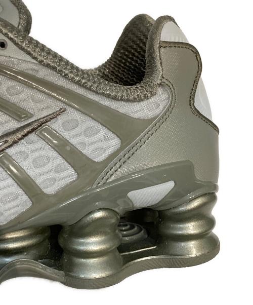 NIKE（ナイキ）NIKE (ナイキ) W SHOX TL オリーブ サイズ:SIZE 24cmの古着・服飾アイテム