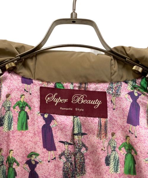 Super Beauty（スーパービューティ）Super Beauty (スーパービューティ) ビジューダウンジャケット ベージュ サイズ:SIZE 42の古着・服飾アイテム