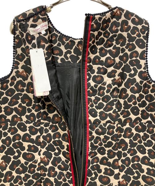 Super Beauty（スーパービューティ）Super Beauty (スーパービューティ) レオパード柄ノースリーブワンピース ベージュ サイズ:SIZE 42 未使用品の古着・服飾アイテム