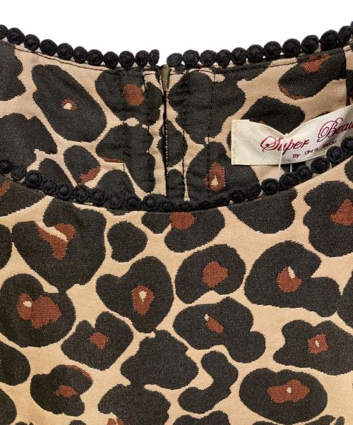 Super Beauty（スーパービューティ）Super Beauty (スーパービューティ) レオパード柄ノースリーブワンピース ベージュ サイズ:SIZE 42 未使用品の古着・服飾アイテム
