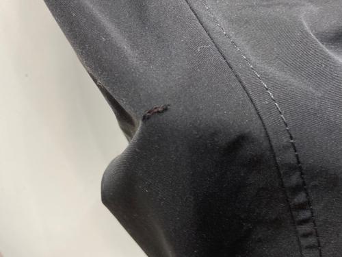 23区（ニジュウサンク）23区 (ニジュウサンク) ブライトウェザークロス ブルゾン ブラック サイズ:SIZE 32の古着・服飾アイテム