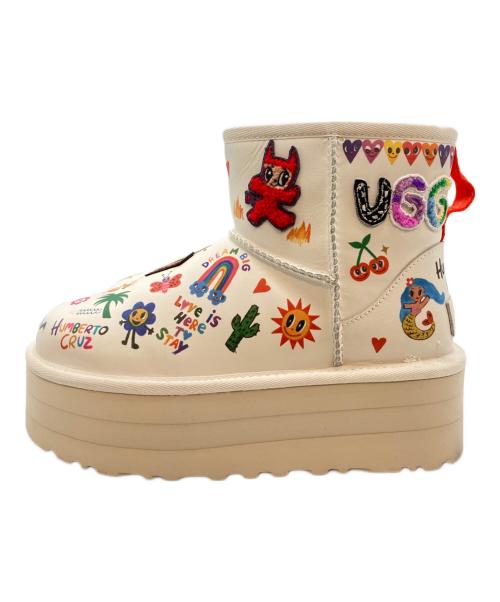 UGG（アグ）UGG (アグ) Classic Platform Pop Sketch ホワイト サイズ:SIZE 22cmの古着・服飾アイテム