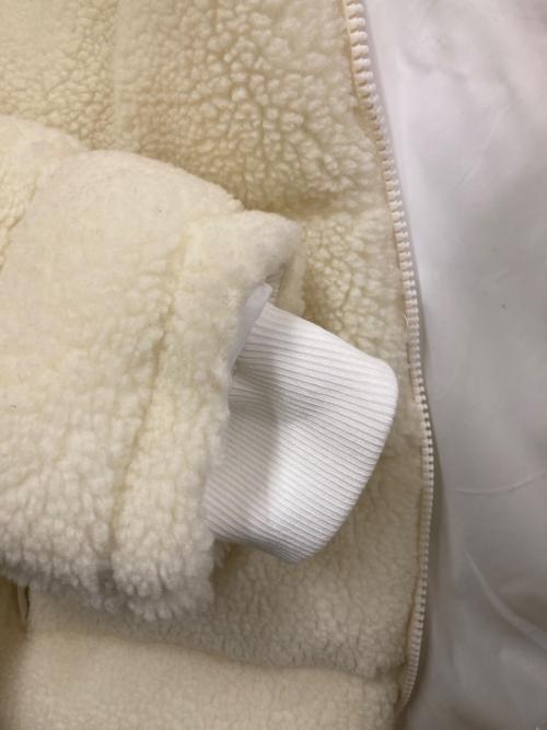 LUXE/R（ラグジュ）LUXE/R (ラグジュ) 高密度タフタ×ボア中綿入りフードパーカー アイボリー サイズ:SIZE Lの古着・服飾アイテム