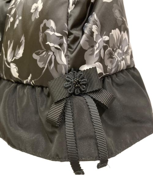 Super Beauty（スーパービューティ）Super Beauty (スーパービューティ) 花柄ダウンベスト ブラック サイズ:40の古着・服飾アイテム