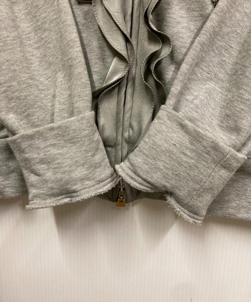 TO BE CHIC（トゥービーシック）TO BE CHIC (トゥービーシック) フリルビジュージップパーカー グレー サイズ:40の古着・服飾アイテム