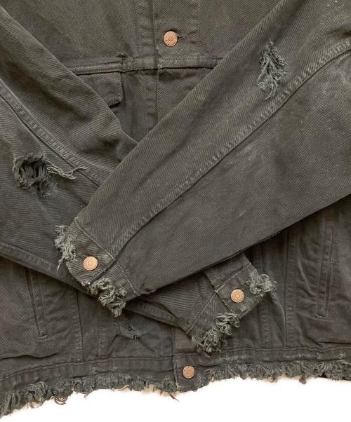 ALMOSTBLACK（オールモストブラック）ALMOSTBLACK (オールモストブラック) ダメージ加工 デニムジャケット ブラック サイズ:SIZE Freeの古着・服飾アイテム