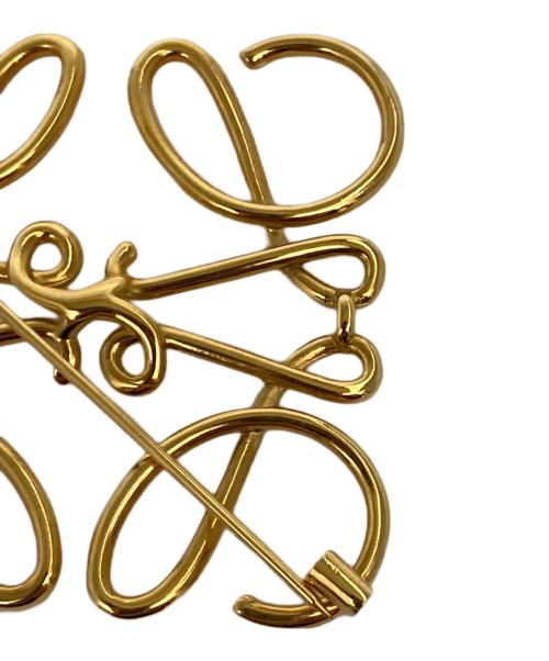 LOEWE（ロエベ）LOEWE (ロエベ) アナグラムブローチ ゴールドの古着・服飾アイテム