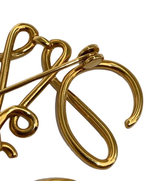 LOEWE（ロエベ）LOEWE (ロエベ) アナグラムブローチ ゴールドの古着・服飾アイテム