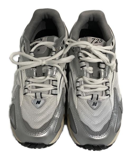 NEW BALANCE（ニューバランス）NEW BALANCE (ニューバランス) ML725CD SILVER GRAY ホワイト×シルバー サイズ:SIZE 23.5cmの古着・服飾アイテム