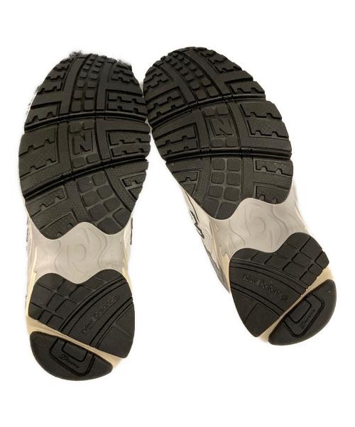 NEW BALANCE（ニューバランス）NEW BALANCE (ニューバランス) ML725CD SILVER GRAY ホワイト×シルバー サイズ:SIZE 23.5cmの古着・服飾アイテム