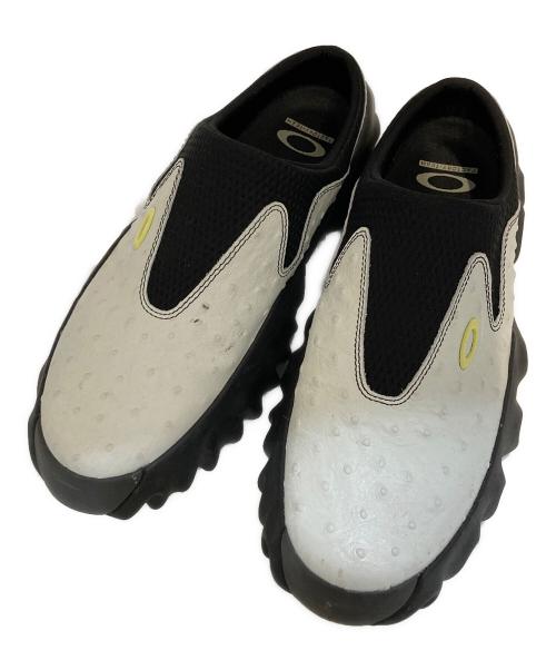 OAKLEY（オークリー）OAKLEY (オークリー) BRAIN DEAD (ブレインデッド) OAKLEY FACTORY TEAM OSTRICH CHOP SAW MULE ホワイト×ブラック サイズ:SIZE 27cmの古着・服飾アイテム