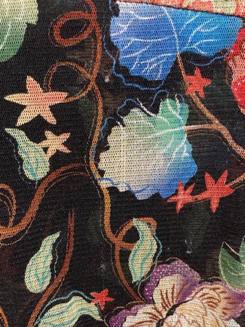 VIVIENNE TAM（ヴィヴィアンタム）VIVIENNE TAM (ヴィヴィアンタム) 花柄スカート ブラック サイズ:SIZE Lの古着・服飾アイテム