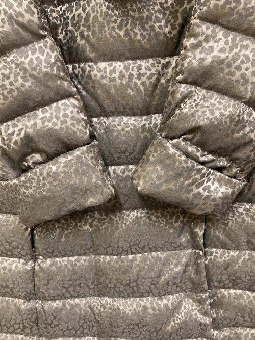 DAMA collection（ダーマコレクション）DAMA collection (ダーマコレクション) フォックスファー付きダウンコート ベージュ サイズ:SIZE 15AR 未使用品の古着・服飾アイテム