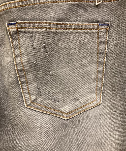 under my car（アンダーマイカー）under my car (アンダーマイカー) SLIM FIT BLUE STITCH WASHED JEANS グレー サイズ:SIZE 2の古着・服飾アイテム