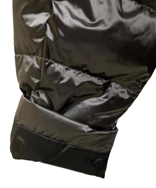 PRADA（プラダ）PRADA (プラダ) ノーカラーダウンジャケット ブラック サイズ:SIZE 44の古着・服飾アイテム