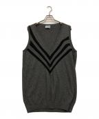 PRADAプラダ）の古着「ニットベスト」｜グレー
