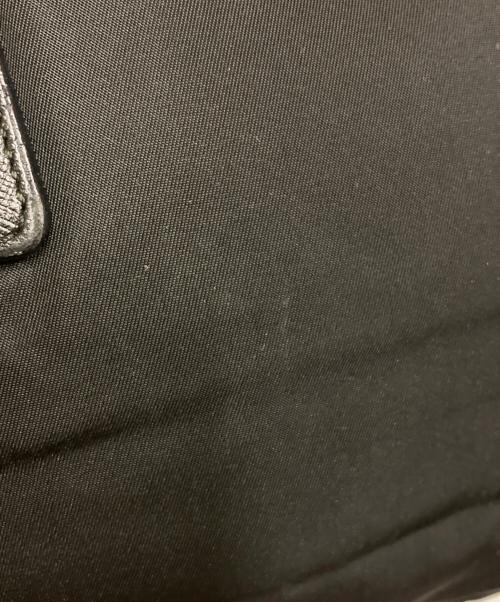 PRADA（プラダ）PRADA (プラダ) ナイロンハンドバッグ ブラックの古着・服飾アイテム
