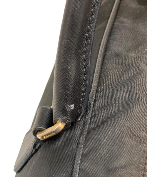 PRADA（プラダ）PRADA (プラダ) ナイロンハンドバッグ ブラックの古着・服飾アイテム