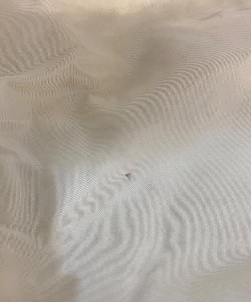 PRADA（プラダ）PRADA (プラダ) リバーシブルナイロントートバッグ ホワイトの古着・服飾アイテム