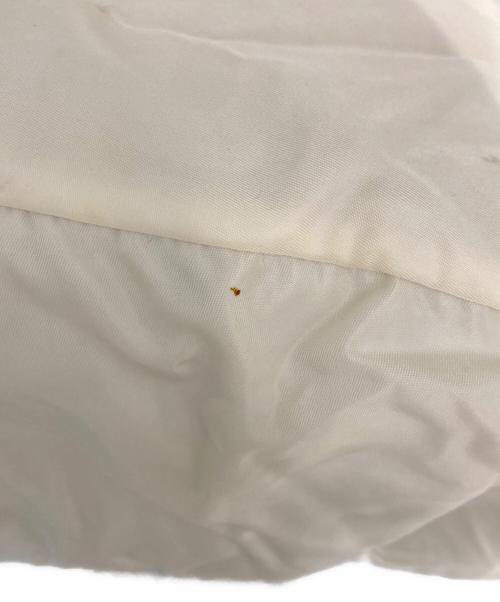 PRADA（プラダ）PRADA (プラダ) リバーシブルナイロントートバッグ ホワイトの古着・服飾アイテム