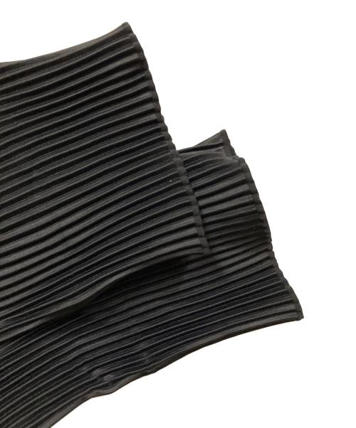 kotohayokozawa（コトハヨコザワ）kotohayokozawa (コトハヨコザワ) プリーツジップアップドレス ブラック サイズ:-の古着・服飾アイテム